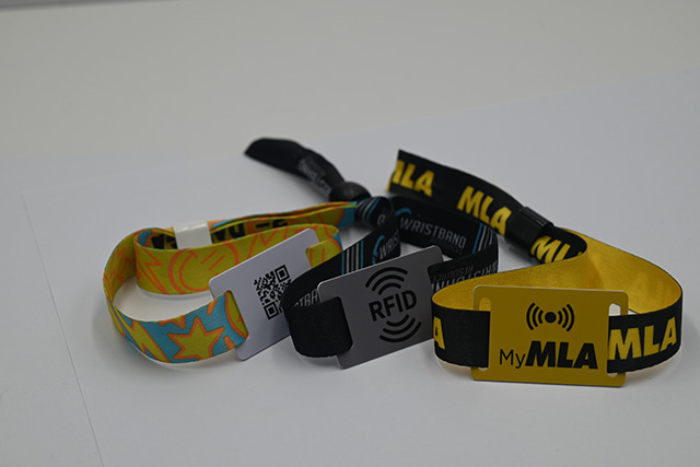 專業(yè)提供可視卡打印機廠家—卡立方制卡廠