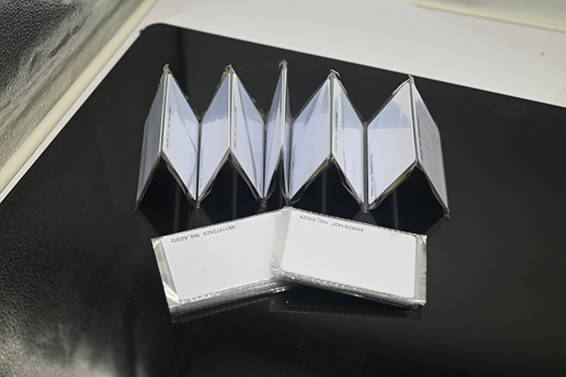 不同材質(zhì)的PCB板,到底有哪些區(qū)別? 不同材質(zhì)的PCB板,到底有哪些區(qū)別?