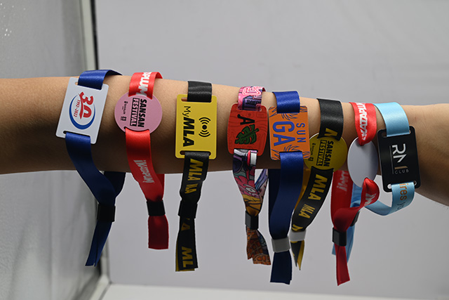 重慶PVC卡片制作介紹?光會員卡制作工藝 重慶PVC卡片制作介紹?光會員卡制作工藝