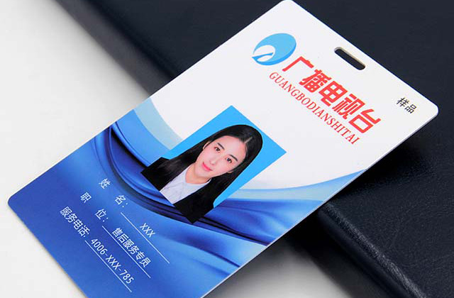 會員卡太多沒地方放？廢物利用做出實用卡包